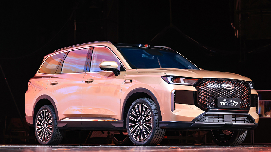 Together. For Family: All-New TIGGO7 and TIGGOX7 Make Their Global Debuts at CHERY Brand Night cover image