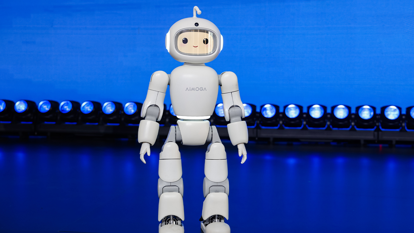 AiMOGA Opens Global Pre-Orders for Mobo, Expanding into the Consumer Home Robotics Market cover image