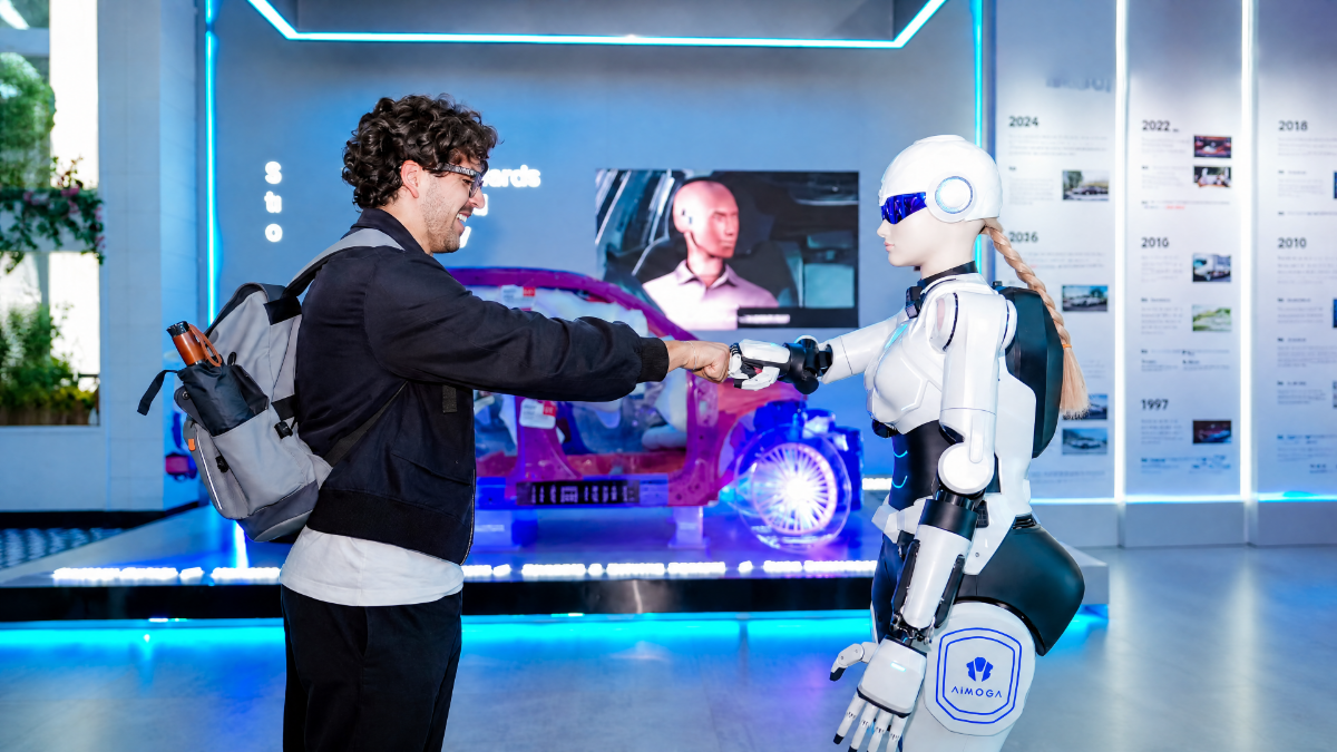 AiMOGA Robotics 1.png
